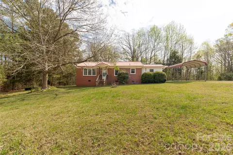 1724 Old Camden Monroe Hwy, Lancaster, SC 29720