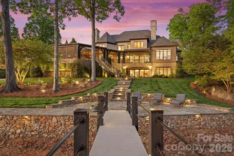 448 Stonemarker Rd, Mooresville, NC 28117