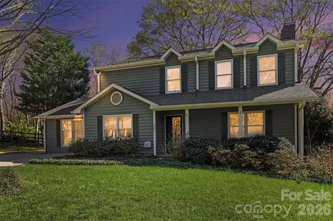 207 Treeline Dr, Belmont, NC 28012