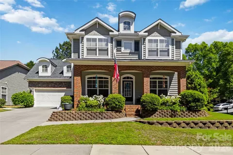 8500 Willow Branch Dr, Waxhaw, NC 28173