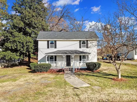 107 E Georgia Ave, Bessemer City, NC 28016