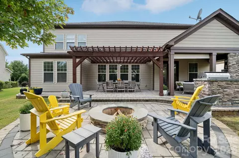 13345 Horned Lark Dr, Charlotte, NC 28278