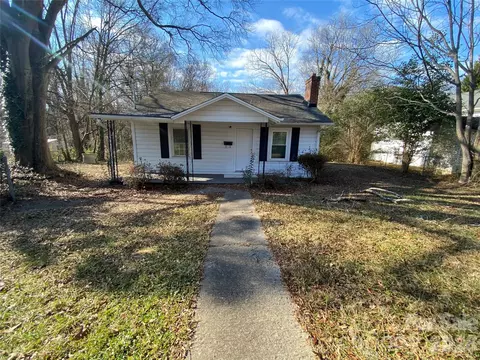 1521 W Davidson Ave, Gastonia, NC 28052