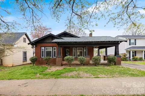 1134 Wilson W Lee Blvd, Statesville, NC 28677