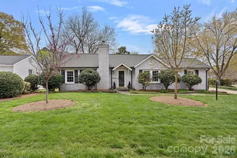 421 Gaston Ave, Belmont, NC 28012