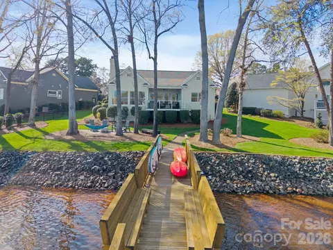 17723 Springwinds Dr, Cornelius, NC 28031 photo 7