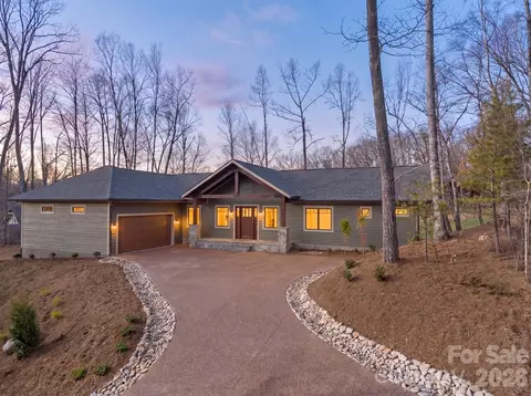 296 Austin Mountain Dr, Burnsville, NC 28714