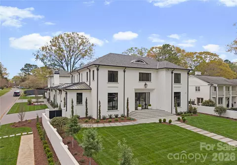 2208 Overhill Rd, Charlotte, NC 28211