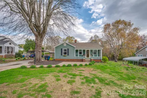 411 Arlington St, Forest City, NC 28043