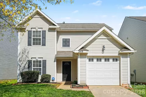 2418 S Cairns Mill Ct, Charlotte, NC 28269