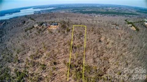 1026 Sierra Trace Rd, Denton, NC 27239