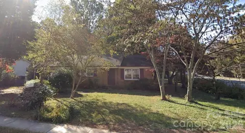 3921 Havenwood Rd, Charlotte, NC 28205