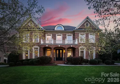 3016 Stanbury Dr, Matthews, NC 28104