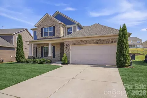 10511 Honeyfur Ct, Charlotte, NC 28278