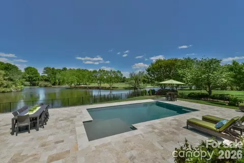 12503 Three Lakes Dr, Charlotte, NC 28277