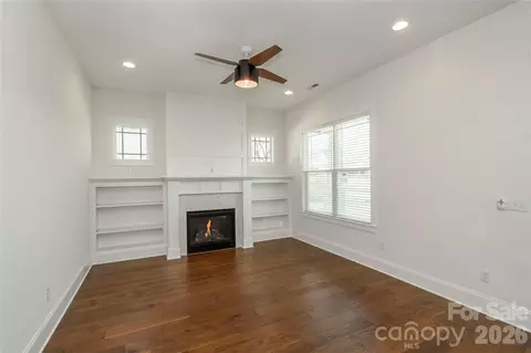112 E Jordan St, Brevard, NC 28712 photo 6
