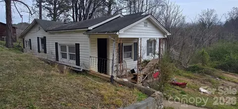 1114 Regal Nw Pl NW, Lenoir, NC 28645