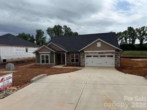 1235 Gardenia 41 Dr #41, Mount Ulla, NC 28125