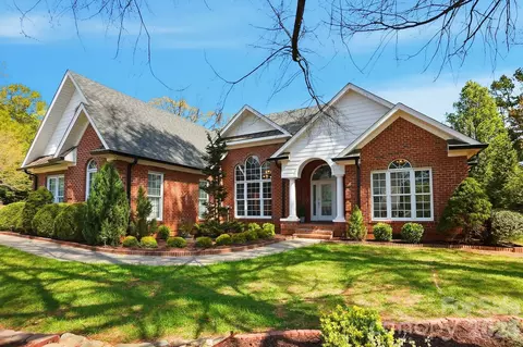 Exterior - 7535 E Sedgebrook E Dr E, Stanley, NC 28164 photo 2 of 12