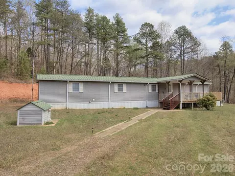 134 Lynns Ln, Statesville, NC 28677