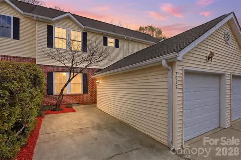 7019 Walnut Ridge Ct, Charlotte, NC 28217
