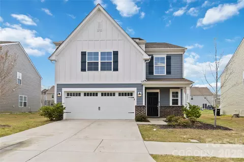 2801 Oldfield Dr, Monroe, NC 28110