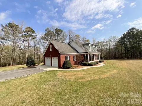 Exterior - 62 Will Evans Rd, Jefferson, SC 29718 photo 2 of 5