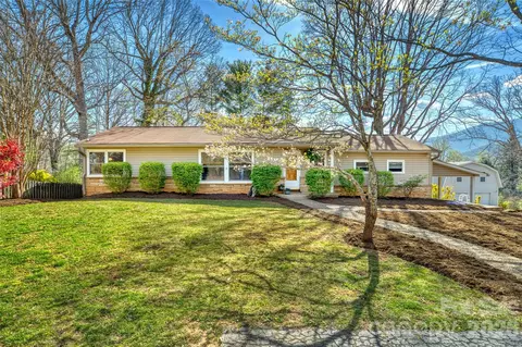 316 Wilson Ave, Swannanoa, NC 28778