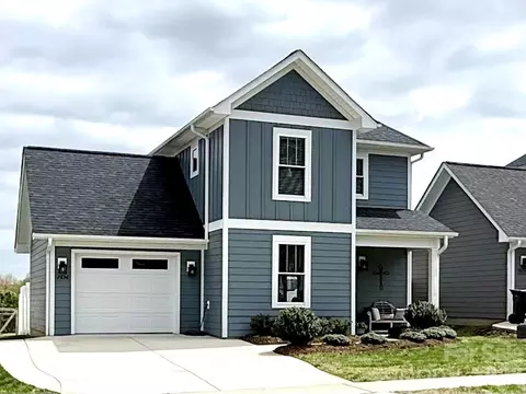 2636 2nd Ne St NE, Hickory, NC 28601