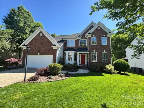 6802 Olde Sycamore Dr, Mint Hill, NC 28227