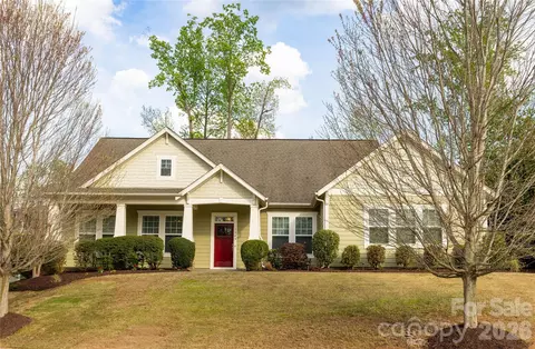 1343 Kings Bottom Dr, Fort Mill, SC 29715