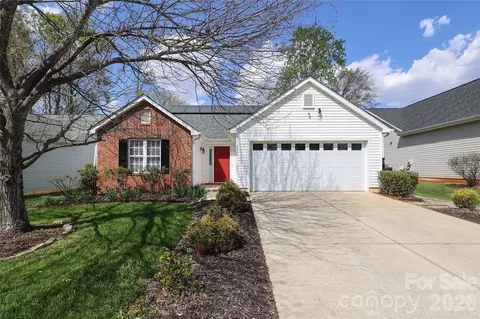 9506 Scotland Hall Ct, Charlotte, NC 28277