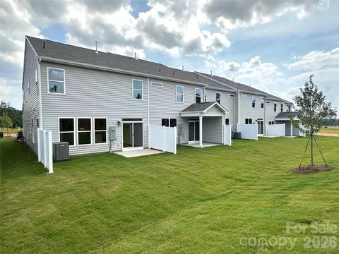 Exterior - 116 Pointer Trl, Troutman, NC 28166 photo 2 of 2