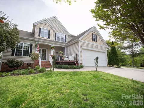 12058 Pelican Ct, Tega Cay, SC 29708