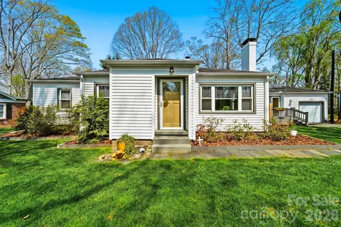 Exterior - 203 8th Ne St NE, Conover, NC 28613 photo 1 of 6