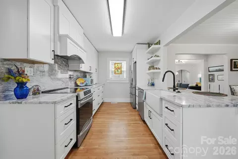 Kitchen - 203 8th Ne St NE, Conover, NC 28613 photo 3 of 7