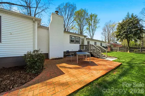 Exterior - 203 8th Ne St NE, Conover, NC 28613 photo 2 of 6