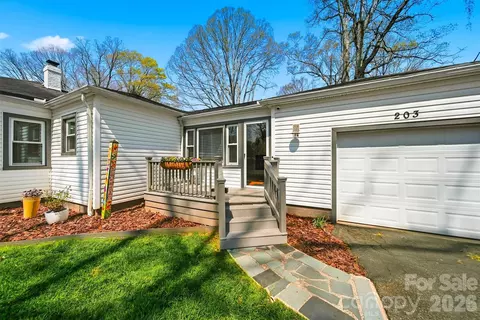 Exterior - 203 8th Ne St NE, Conover, NC 28613 photo 6 of 6