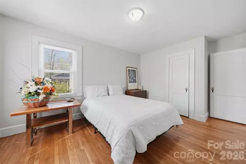 Bedroom - 203 8th Ne St NE, Conover, NC 28613 photo 5 of 5