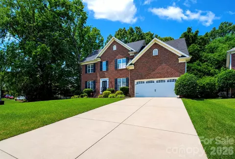11005 Chilcomb Ct, Charlotte, NC 28262
