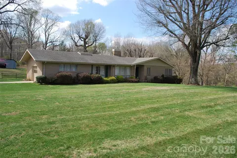 176 Midway St, Cooleemee, NC 27014