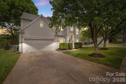 7627 Annbick Ln, Charlotte, NC 28269