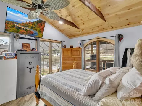 Bedroom - 522 N River Rd, Sylva, NC 28779 photo 1 of 3