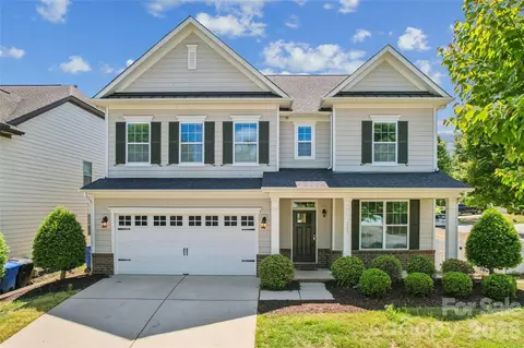 151 Blossom Ridge Dr, Mooresville, NC 28117