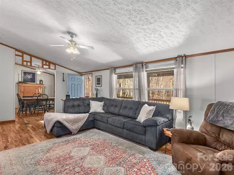 114 Gateway Cv, Canton, NC 28716 photo 3