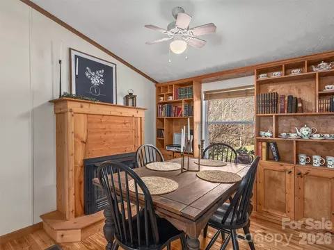 114 Gateway Cv, Canton, NC 28716 photo 5