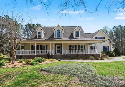 1804 Riva Ridge Ct, York, SC 29745