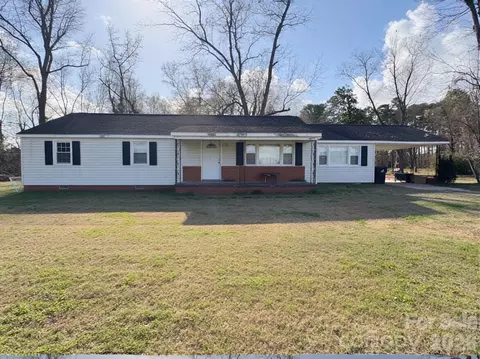 1097 Joe Brown N Hwy N, Chadbourn, NC 28431