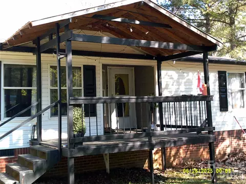 129 Desiree Dr, Statesville, NC 28677