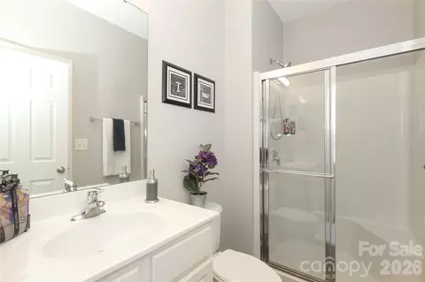 Bath - 1026 Peridot Dr, Fort Mill, SC 29708 photo 5 of 6